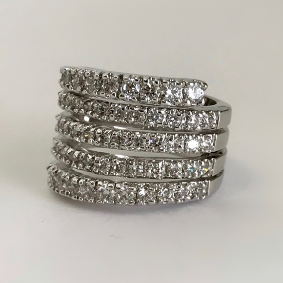 Size 6 band ring - Picture 4 of 4